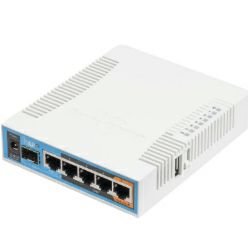 Mikrotik RB962UiGS-5HacT2HnT, hAP ac 720MHz CPU, 128MB RAM, 5×Gigabit LAN, 2.4Ghz 802.11b/g/n - 5Ghz 802.11ac, three chain sa integriranim antenama, SFP cage, USB, plastično kućište, PSU, RouterOS L4