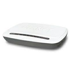 PLANET Gigabit preklopnik (Switch) 8-port 10/100/1000Mbps 