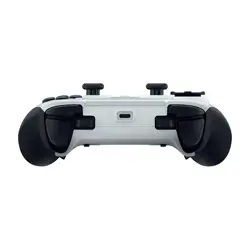 igralni-ploscek-pad-razer-raiju-v3-pro-ps5-pc-bel-83343-gamraz050.webp