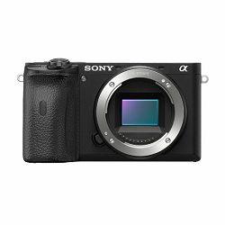 Sony ILCE-6600 body + 18-135mm