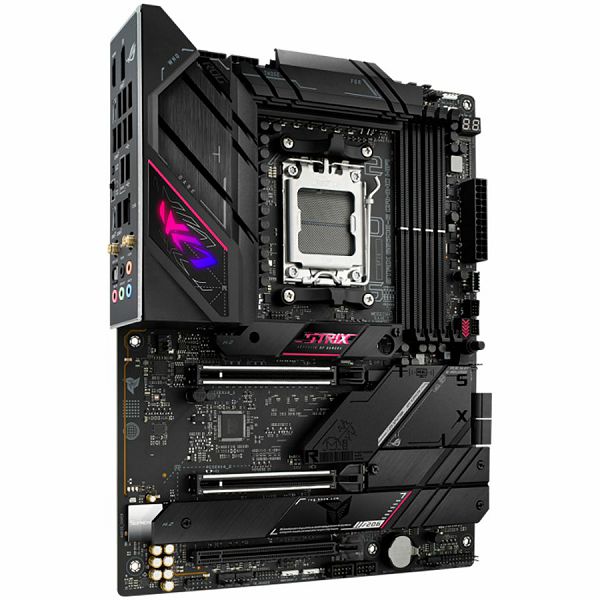 ASUS ROG STRIX B650E-E GAMING WIFI AM5 ATX gaming MB - AMD B650 4xDIMM DDR5 4xM.2 4xSATA PCIe 5.0 2.5Gb Ethernet WiFi 6E + Bluetooth 1xDisplayPort 1xHDMI with Aura Sync support