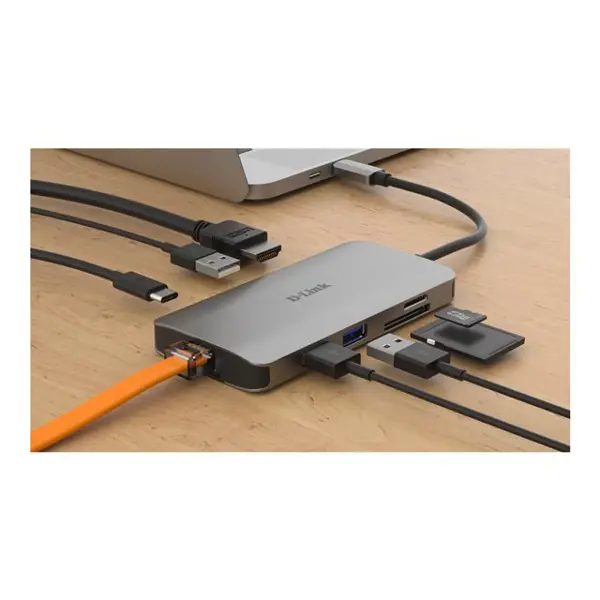 D-LINK USB-C 8-port USB 3.0 hub HDMI