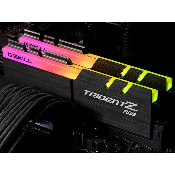 RAM DDR4 32GB Kit (2x16) PC4-25600 3200MHz CL16 1.35V, G.SKILL Trident Z RGB AMD